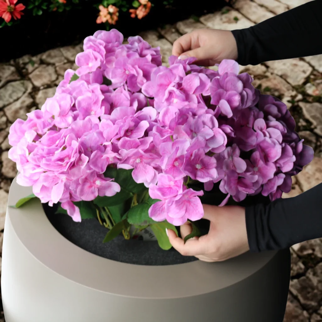 Hardwick Rotomoulded Plastic Planter