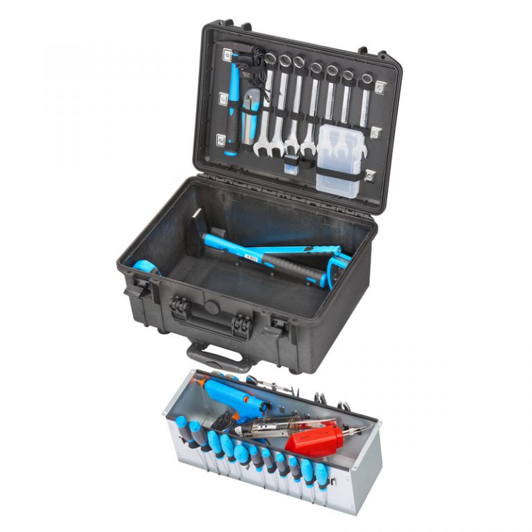 MAX465H220ZPUTR IP67 Rated Professional Tool Case With Wheels And Pull Out Handle