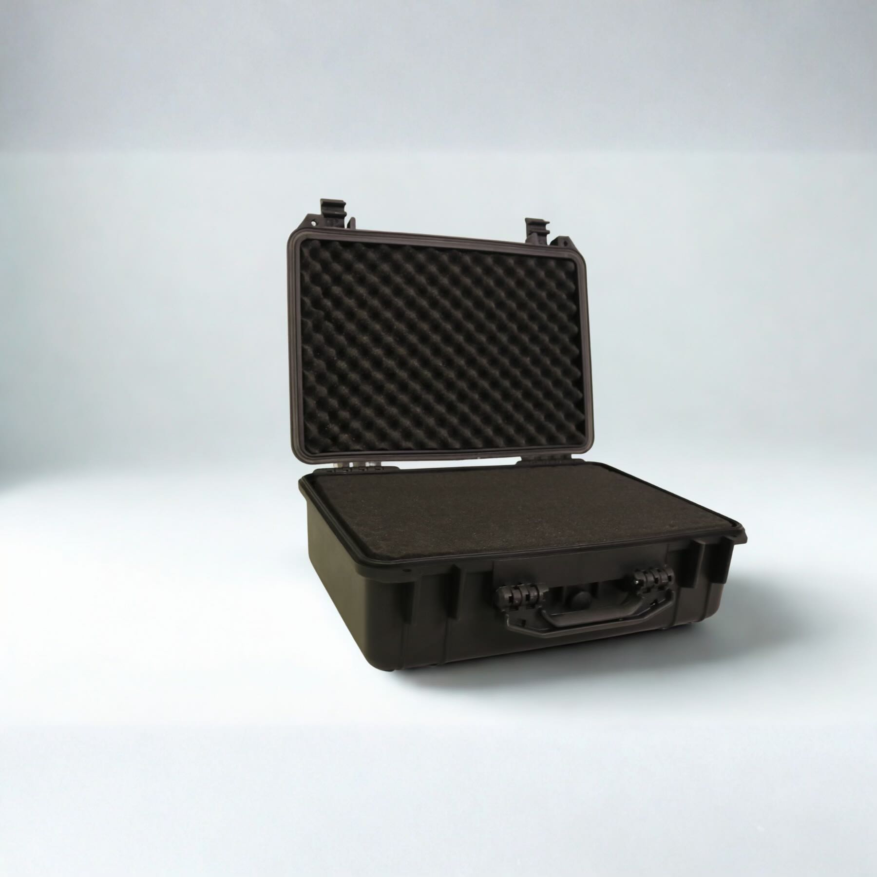 CHALLENGER ケース ブラック Challenger TR138 Waterproof Hard Case - Trifibre